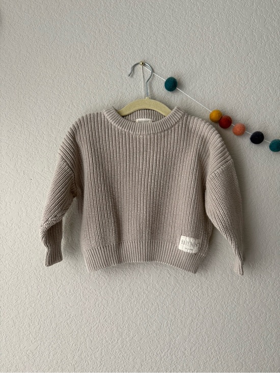 Baby barn Other - Baby Barn oversized chunky knit sweater